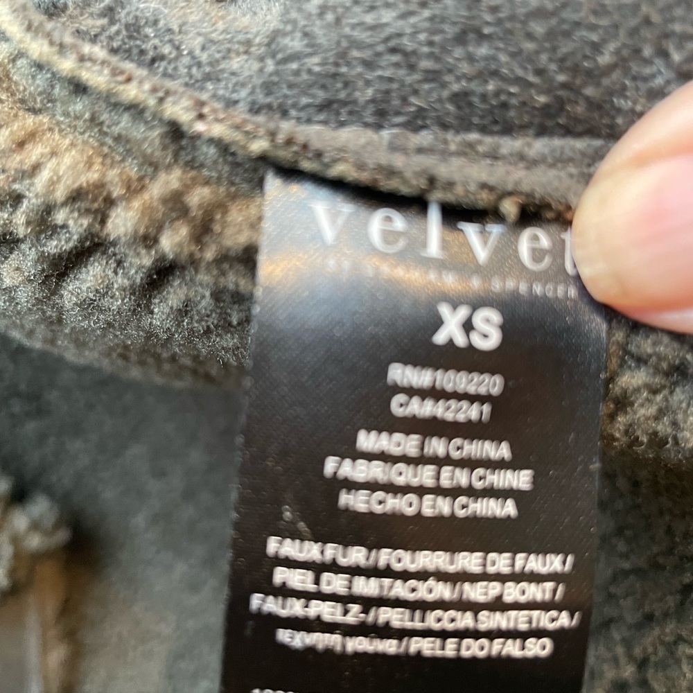 ❤️ BLACK VEGAN SUEDE & SHERPA VEST SIZE XS - Picture 5 of 6